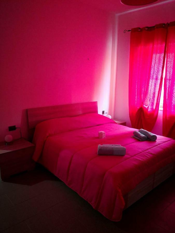 A Casa Di Rossano E Rossella Lägenhet Carbonia Exteriör bild
